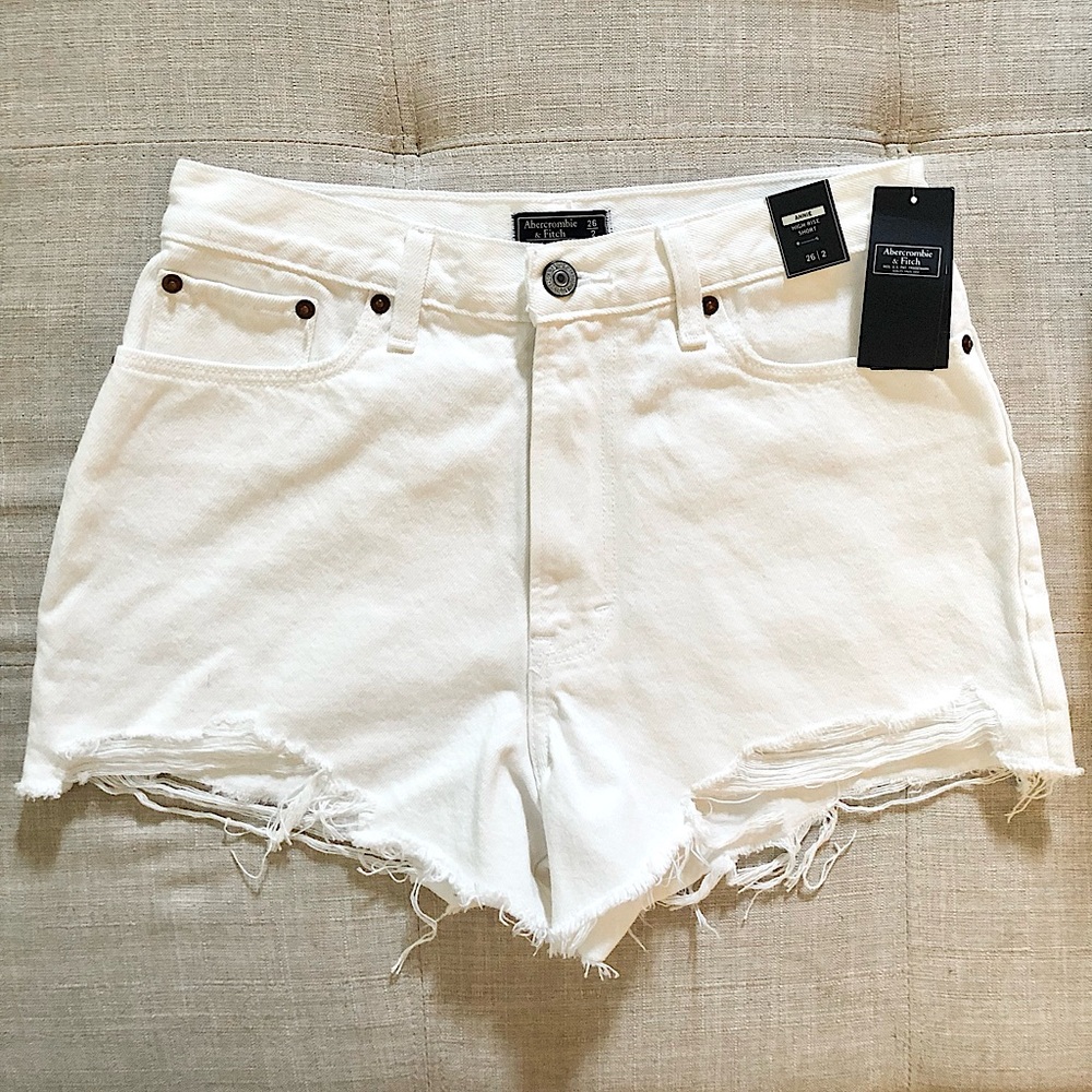 Abercrombie | NWT White Annie High Rise Denim Shorts Size 26